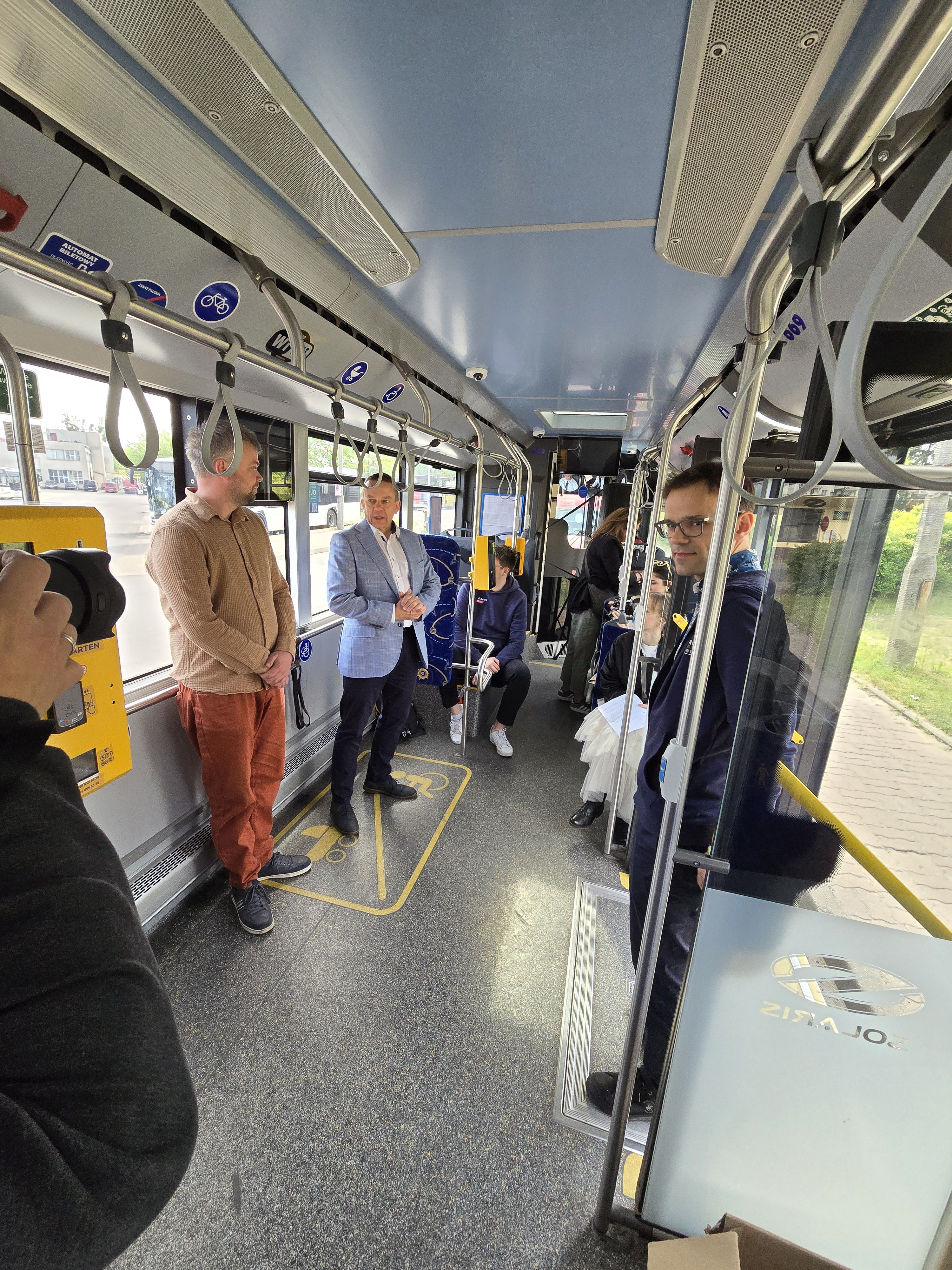 spektakl w autobusie